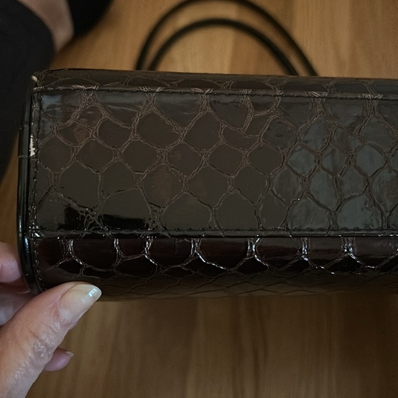 Brown Ombré Double Handle Croc Patent Handbag - Picture 10 of 10